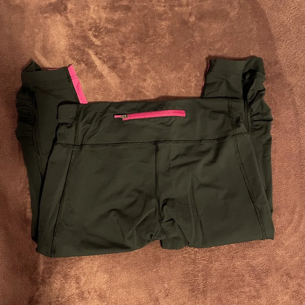 Lululemon leggings - Picture 3 of 3